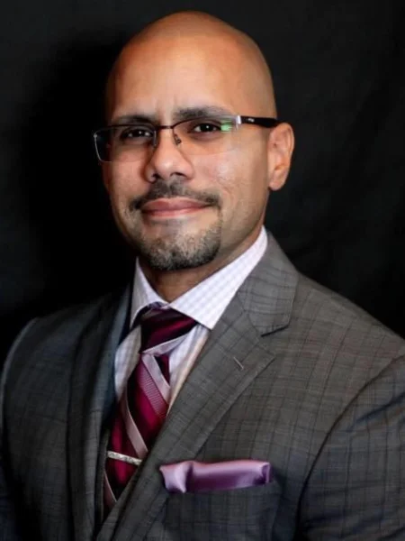 Fabian Vargas Mortgage Loan Originator in Delray Beach Florida speaking Spanish