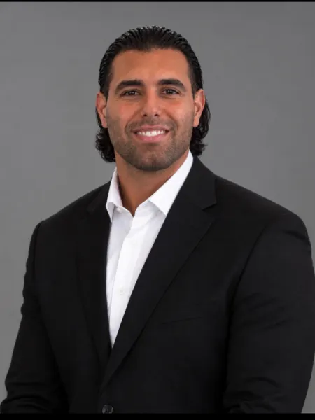 Gianni Varvara Mortgage Loan Originator at Lakeview Mortgage Bankers